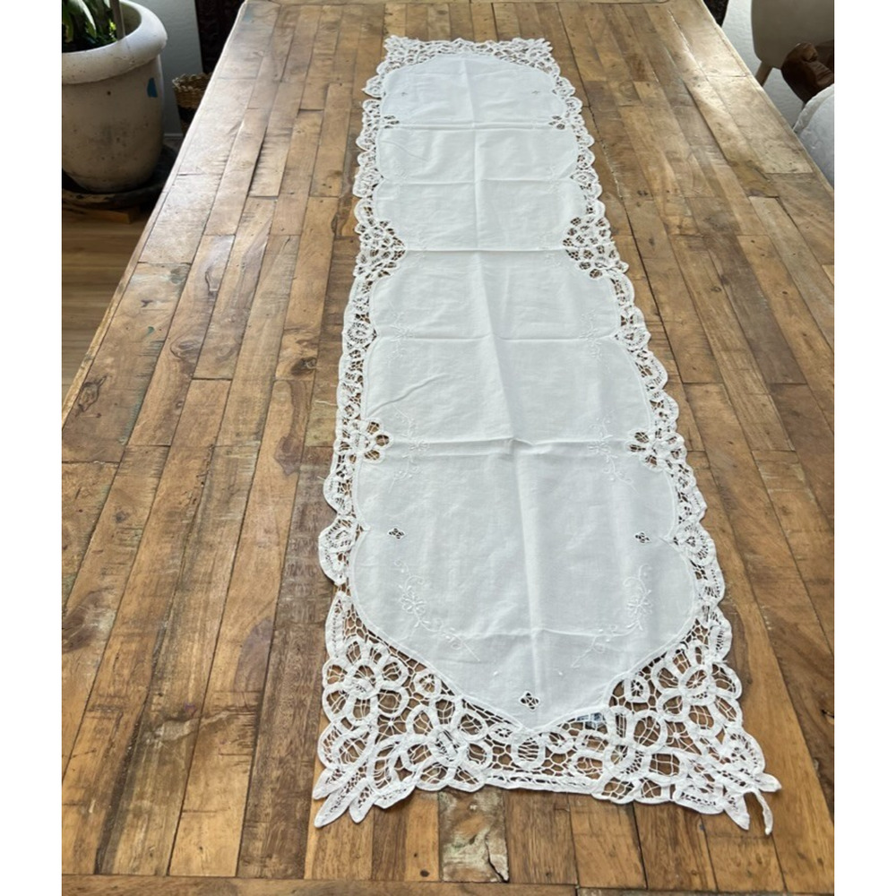 Imperial Elegance Table Runner Doily Dining Room Vintage White 64 x 15 in